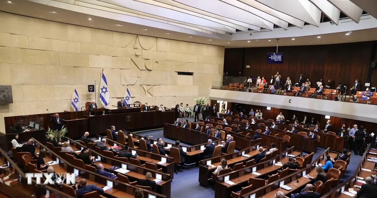 Israel thử nghiệm phân luồng đường phố theo giới tính tại Bnei Brak