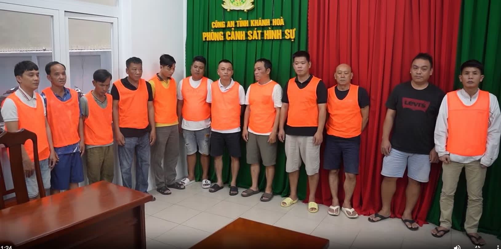 Đường d&acirc;y,  C&aacute; độ b&oacute;ng đ&aacute;,  Qua mạng ảnh 1