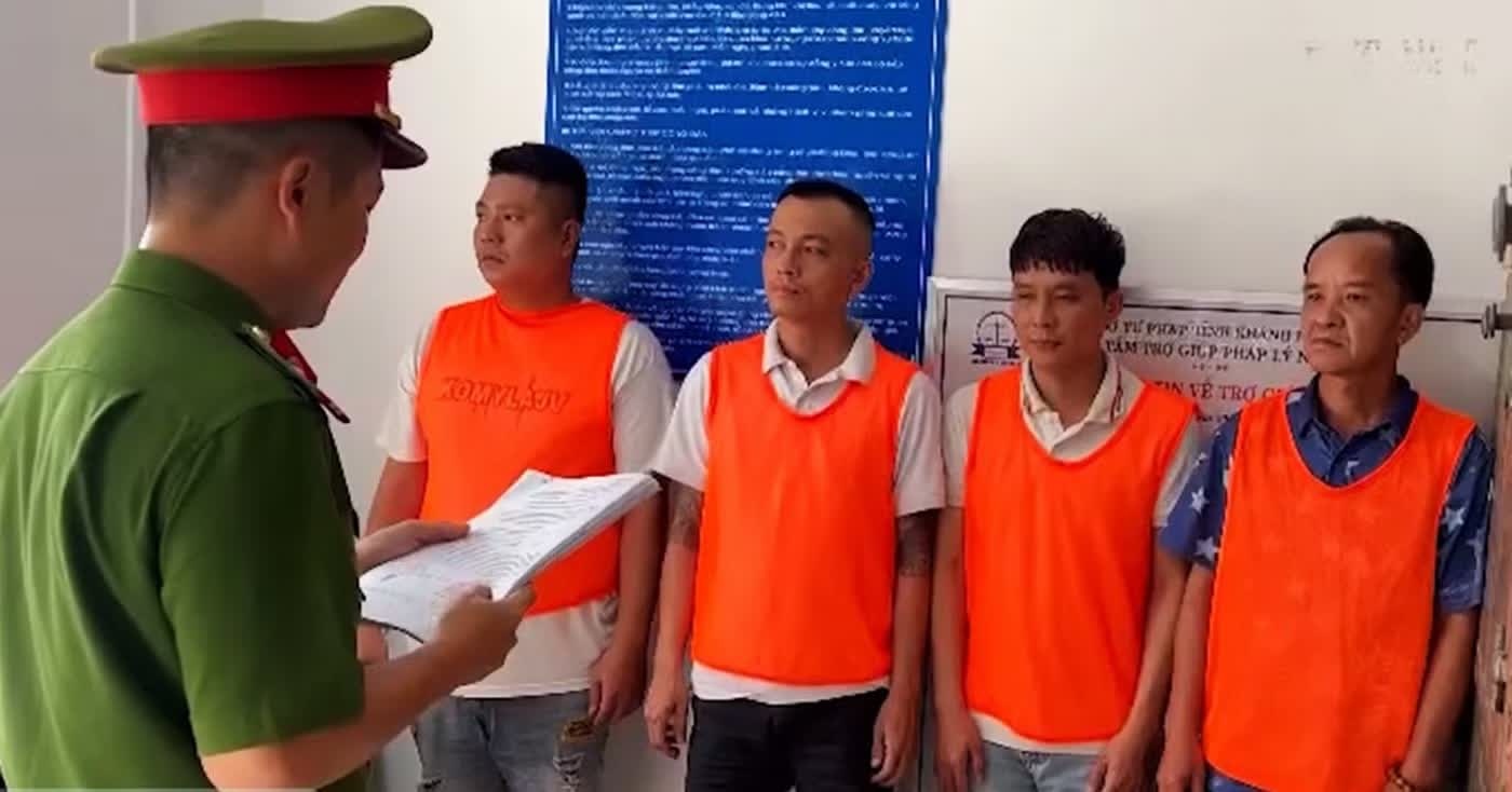 Đường d&acirc;y,  C&aacute; độ b&oacute;ng đ&aacute;,  Qua mạng ảnh 2