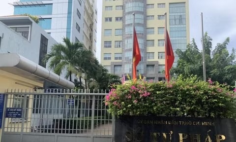 Đường dây 'chạy' lý lịch tư pháp liên quan nhiều cán bộ