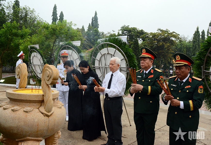 anh h&ugrave;ng liệt sĩ ảnh 5