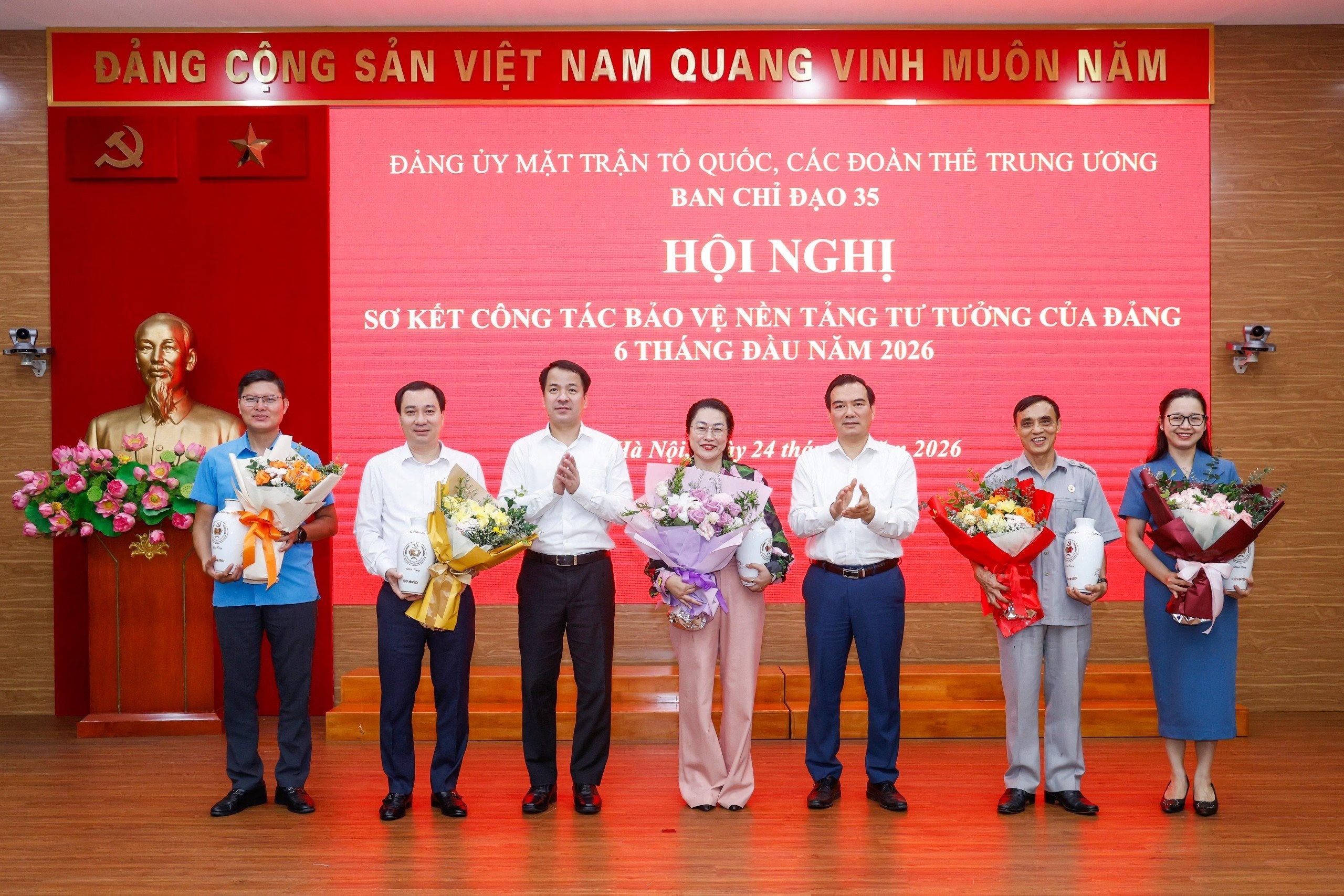 4 ki&ecirc;n định ảnh 3