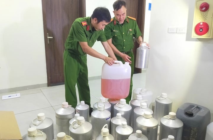 b&aacute;n nước hoa giả,  tr&ecirc;n Shopee ảnh 4