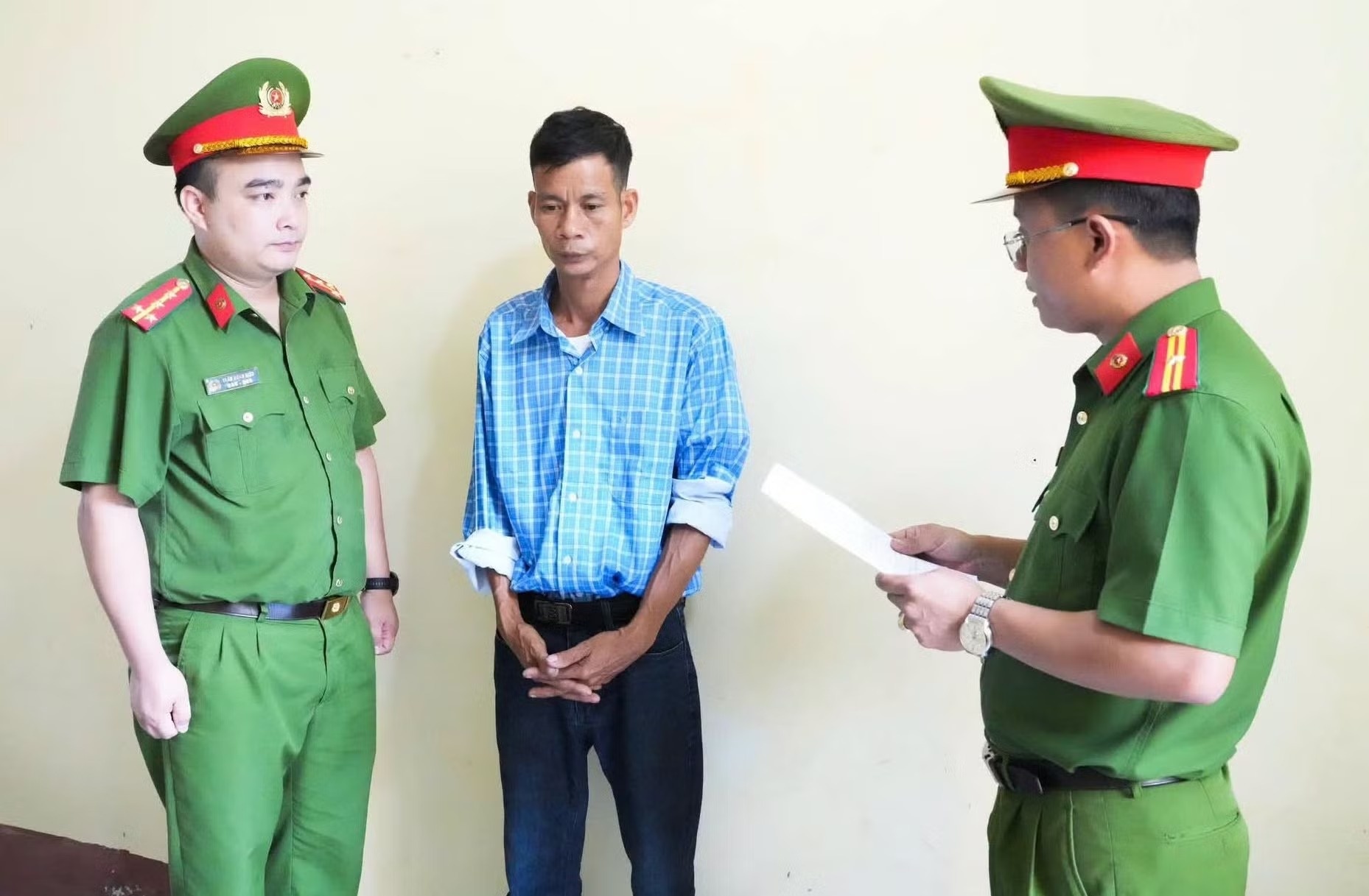 Công nhân rơi từ độ cao 12 m, chủ doanh nghiệp bị khởi tố