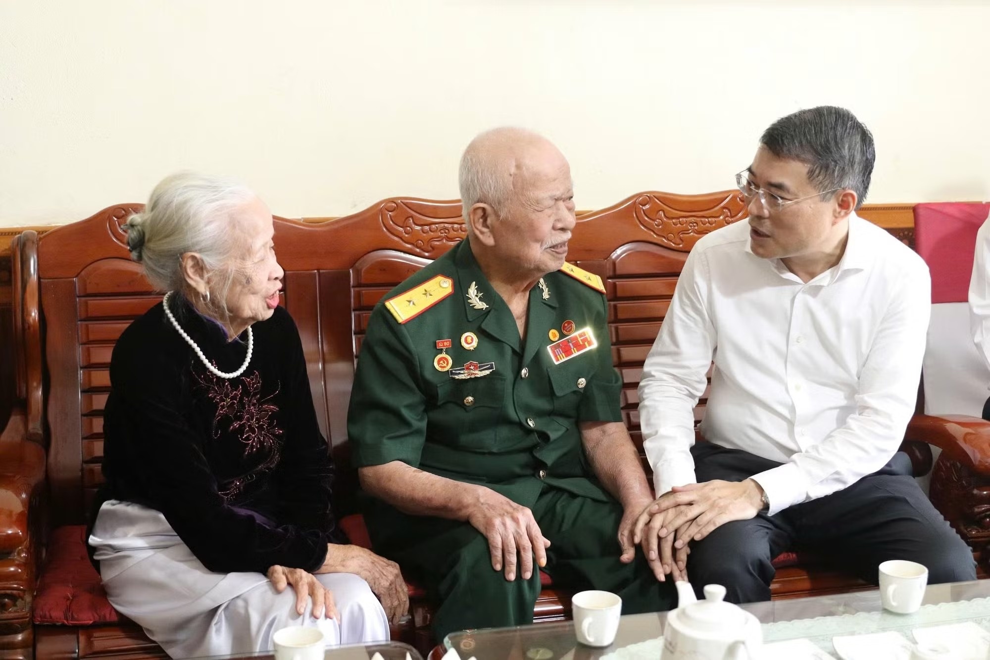 thủ tướng l&ecirc; minh hưng,   ảnh 3