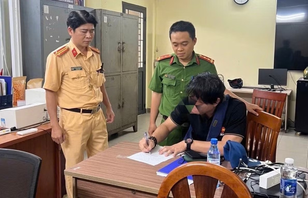 luật giao th&ocirc;ng ảnh 2
