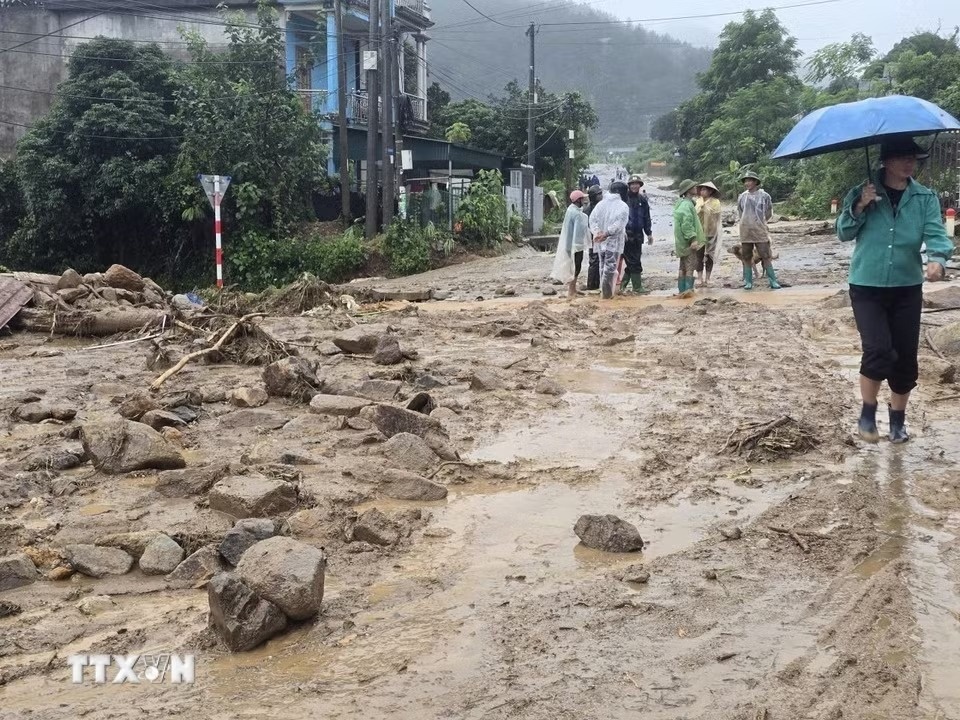 sạt lở ảnh 4