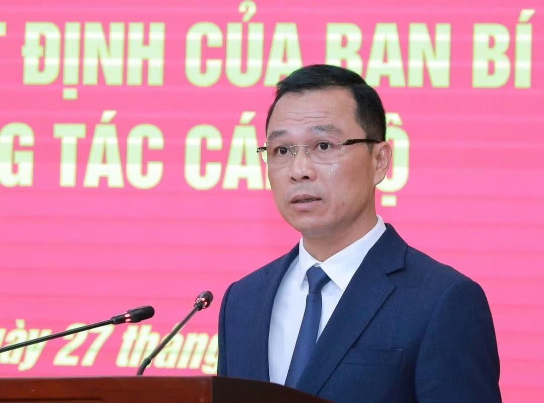 Thieu tuong To Anh Dung lam Chu tich UBND tinh Thanh Hoa hinh anh