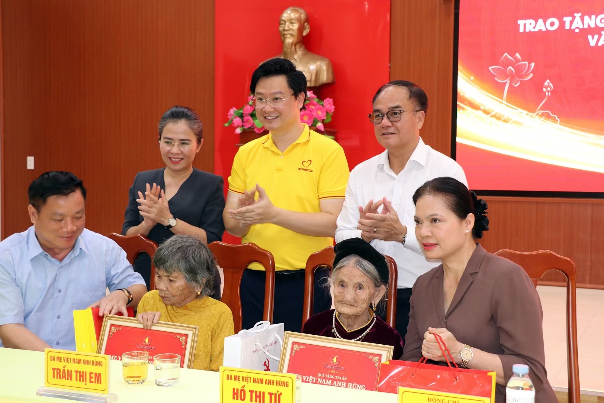 tri &acirc;n liệt sĩ ảnh 5