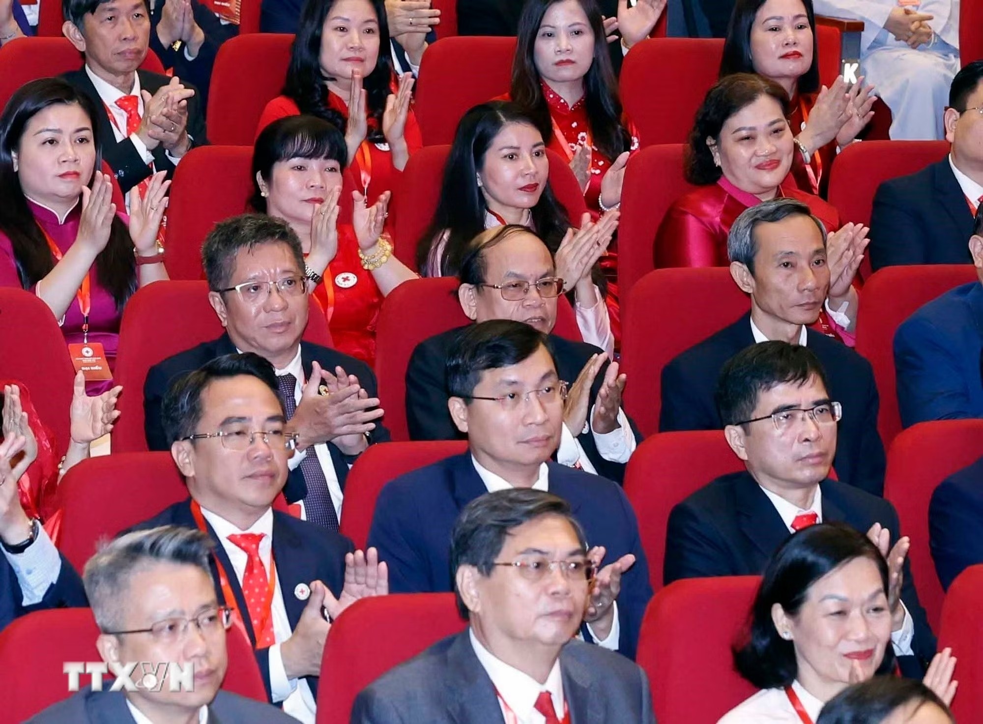 tổng b&iacute; thư  ảnh 2