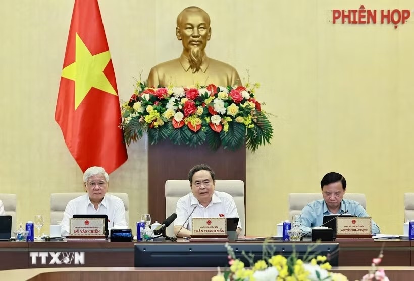 Hoàn thiện cơ chế điều tiết, thúc đẩy thị trường bất động sản phát triển