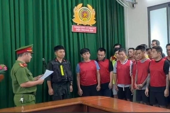 Clip các đối tượng sử dụng trang Bong88.com để tổ chức cá cược tại cơ quan công an