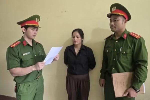 Khởi tố người phụ nữ cho vay với lãi suất cao