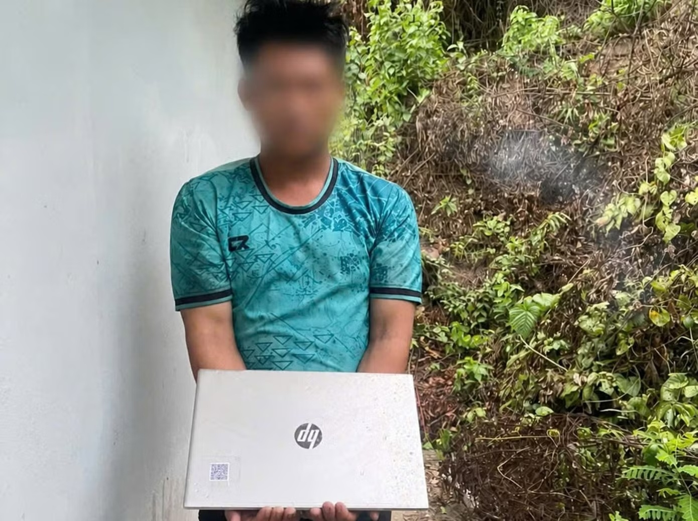 Đột nhập cơ quan hải quan trộm cắp tài sản