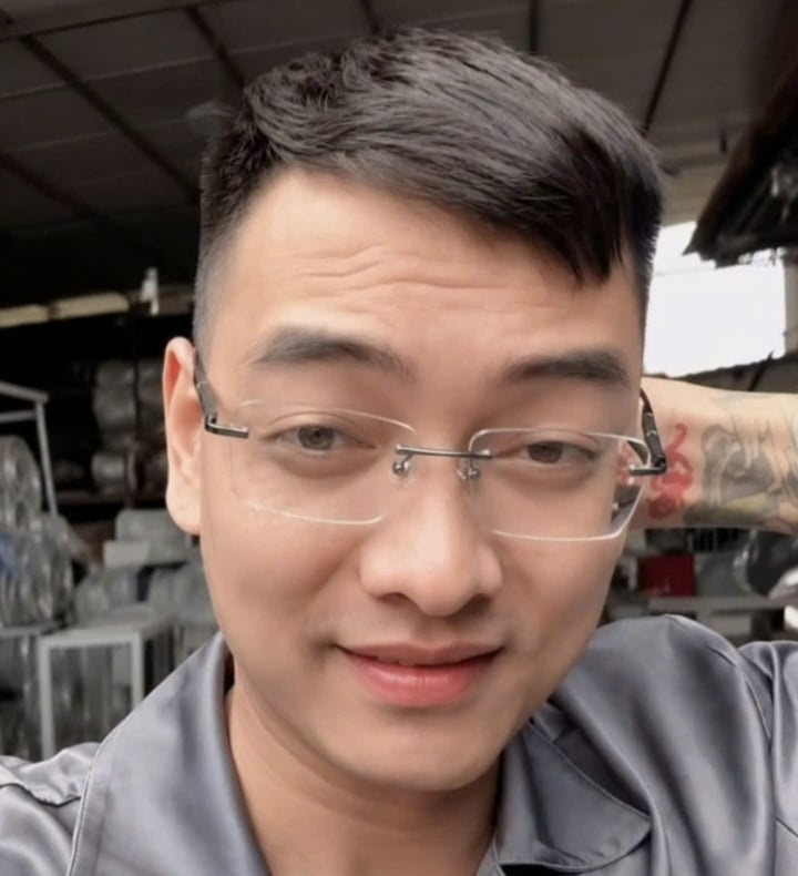Kh&aacute;nh Sky ảnh 1