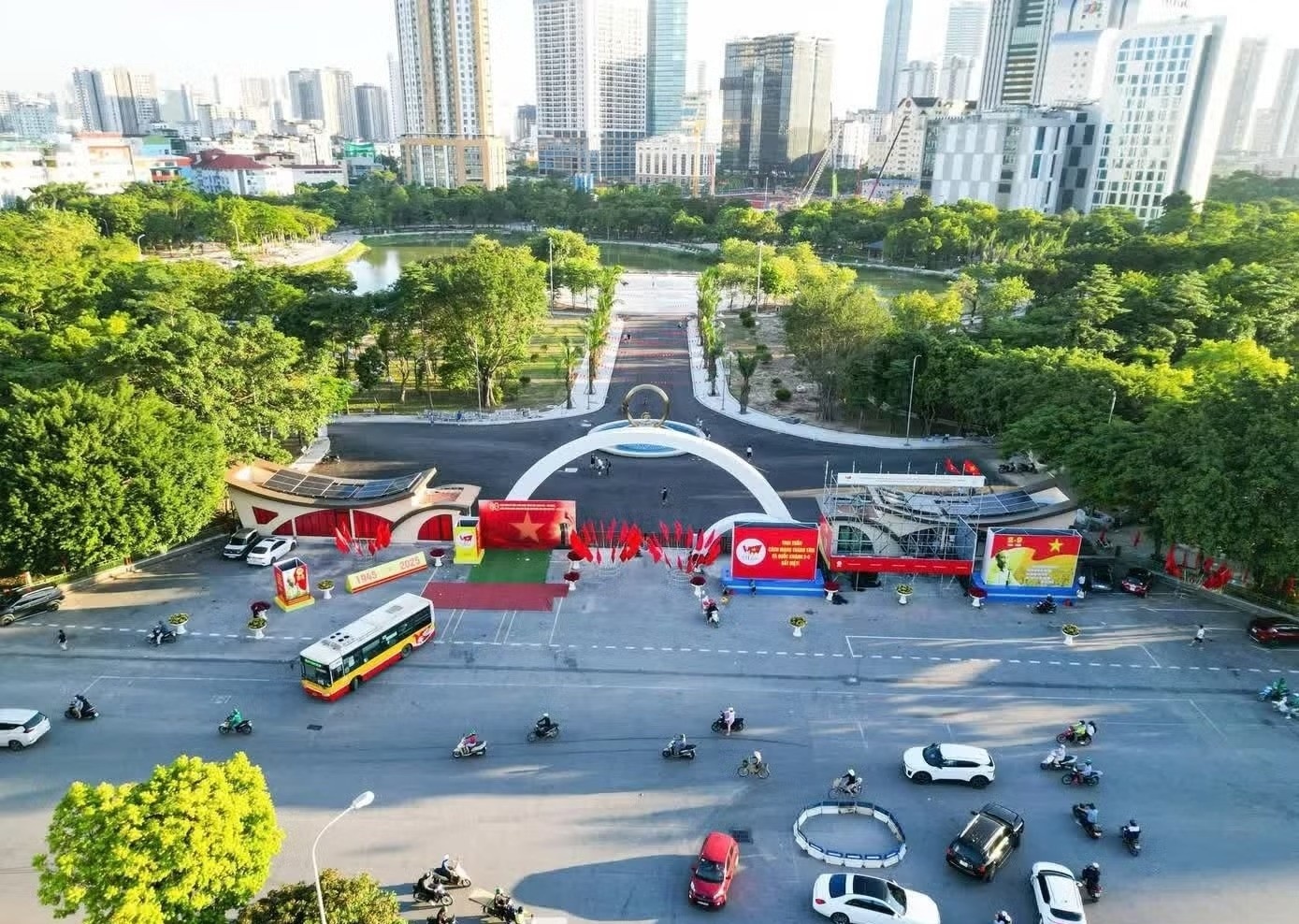 Hà Nội xây dựng tuyến phố đi bộ thông minh đầu tiên tại Cầu Giấy