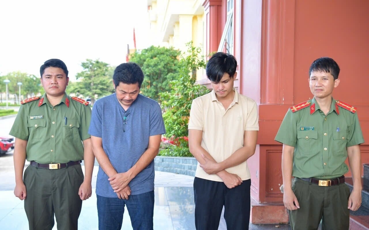 truy n&atilde; đặc biệt ảnh 2