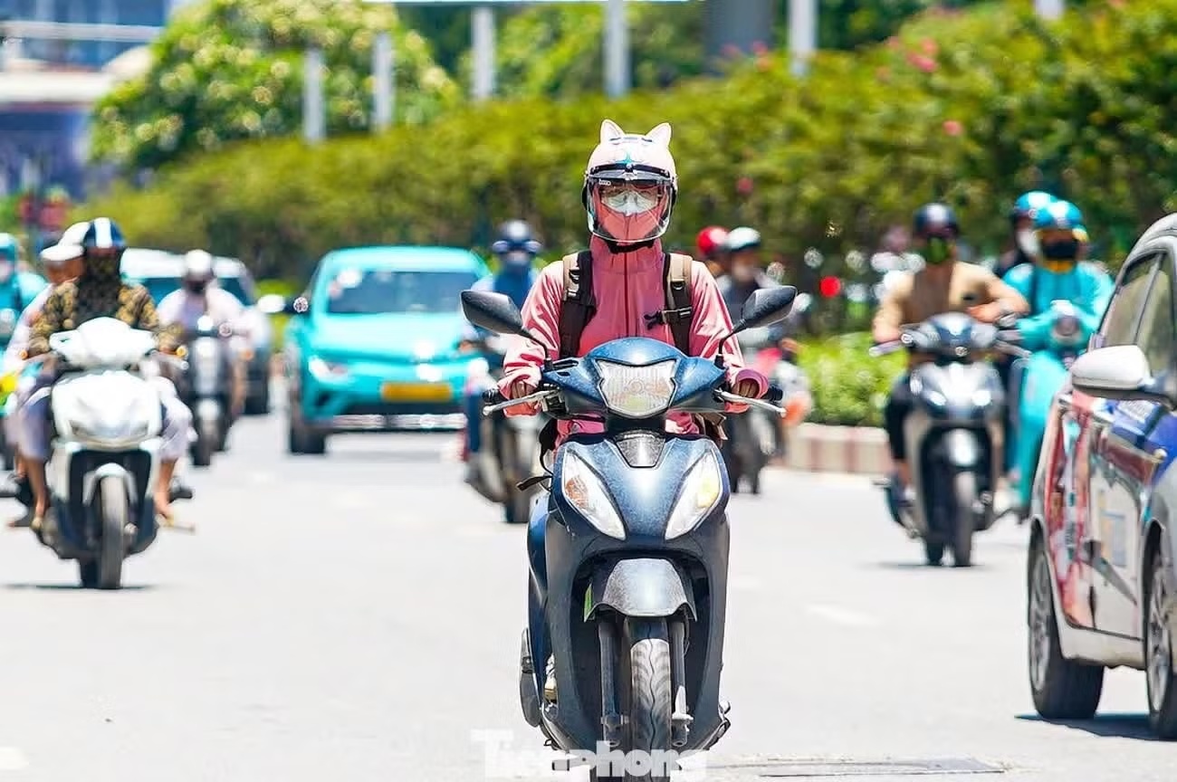 nắng n&oacute;ng ảnh 1