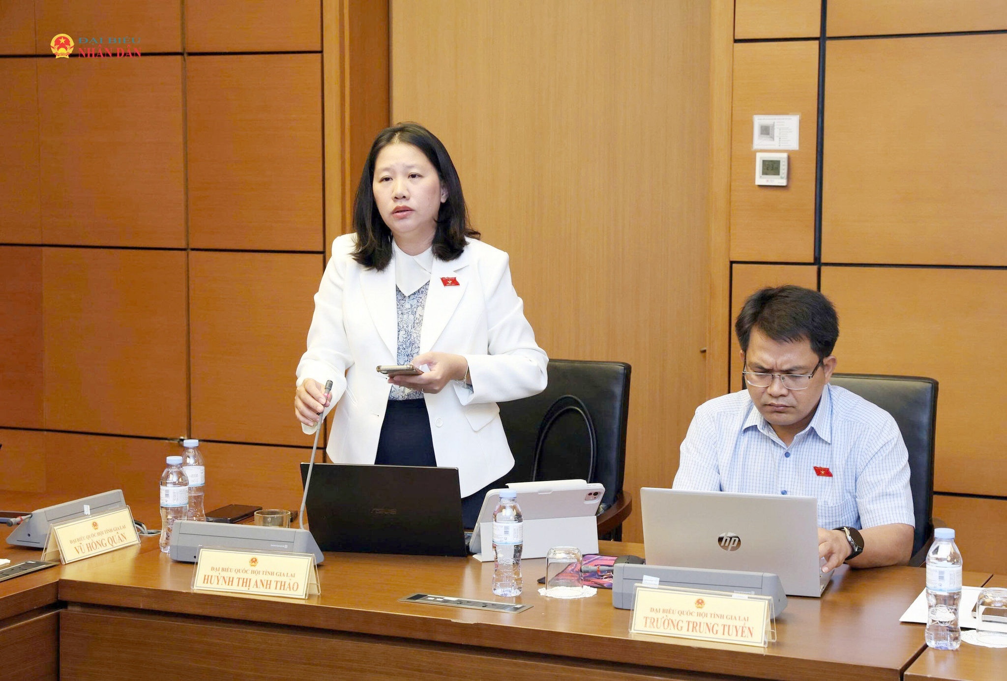 Luật Xuất bản ảnh 5