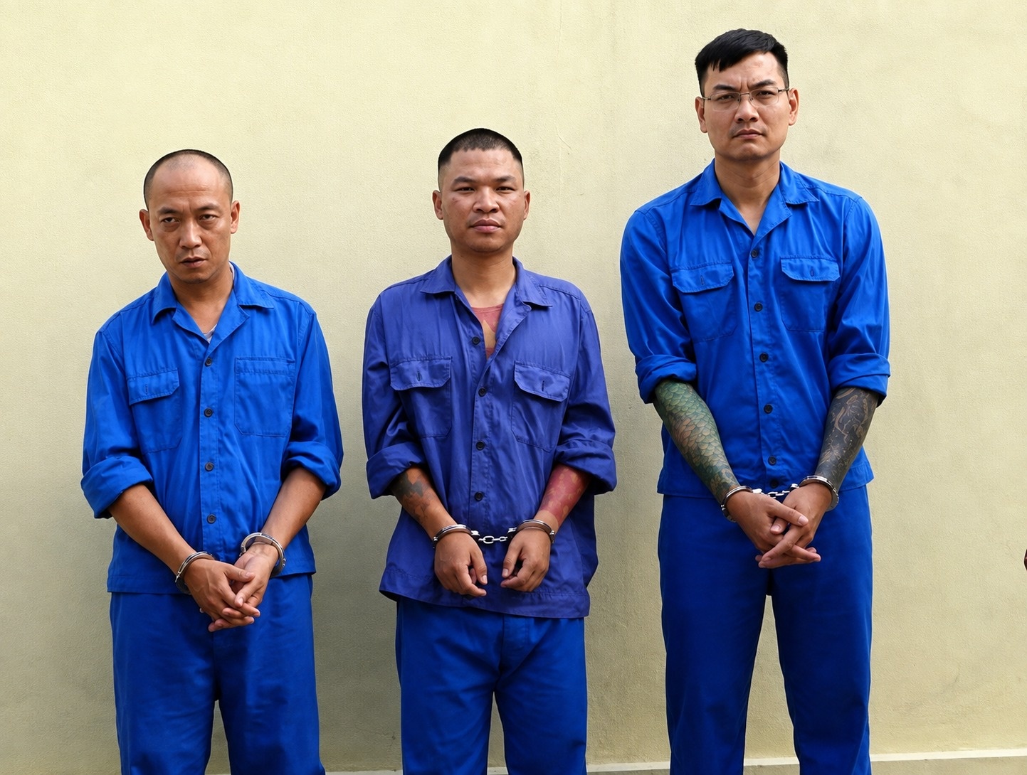 vua quạt ảnh 1