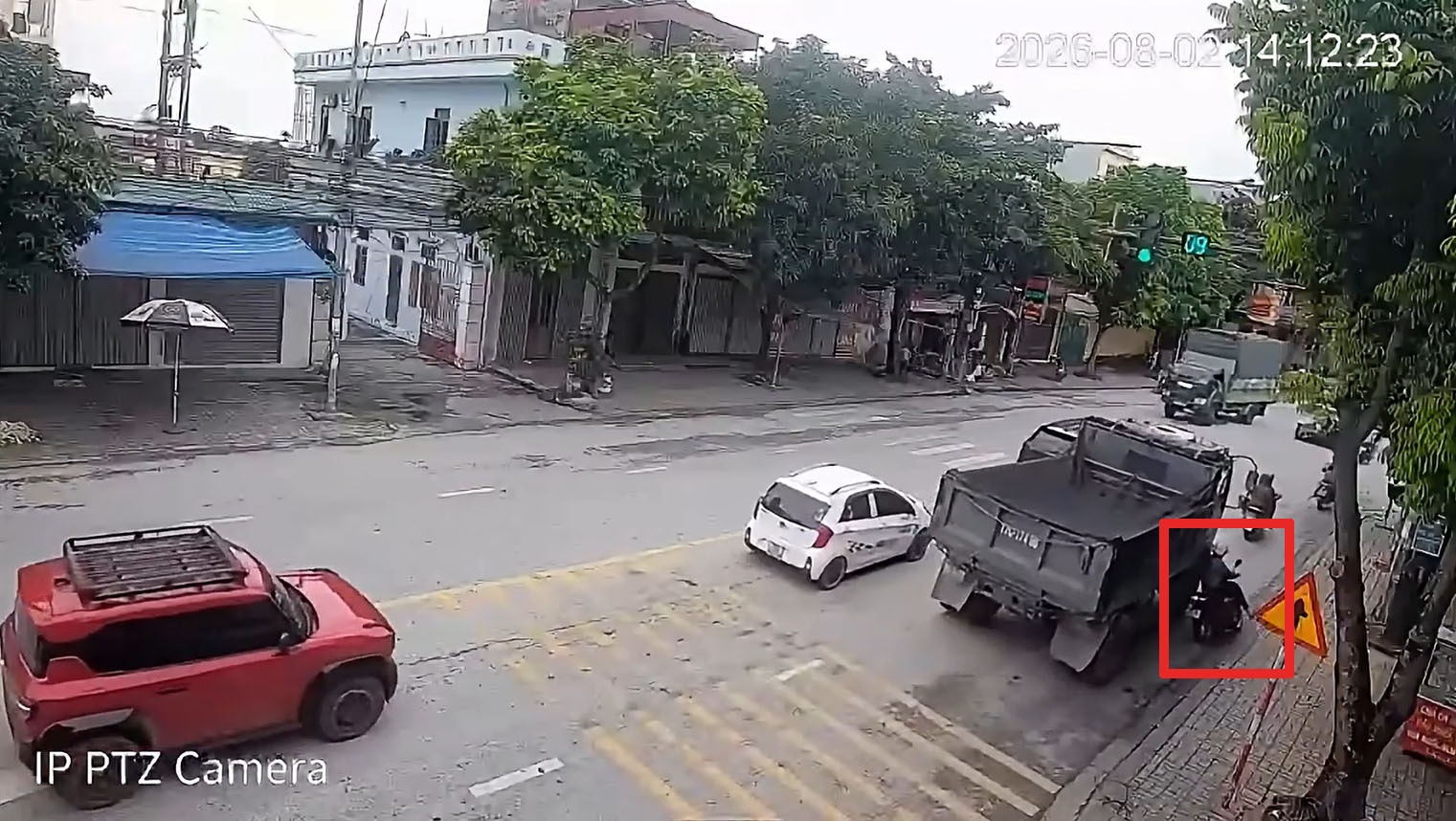 tai nạn xe tải ảnh 1