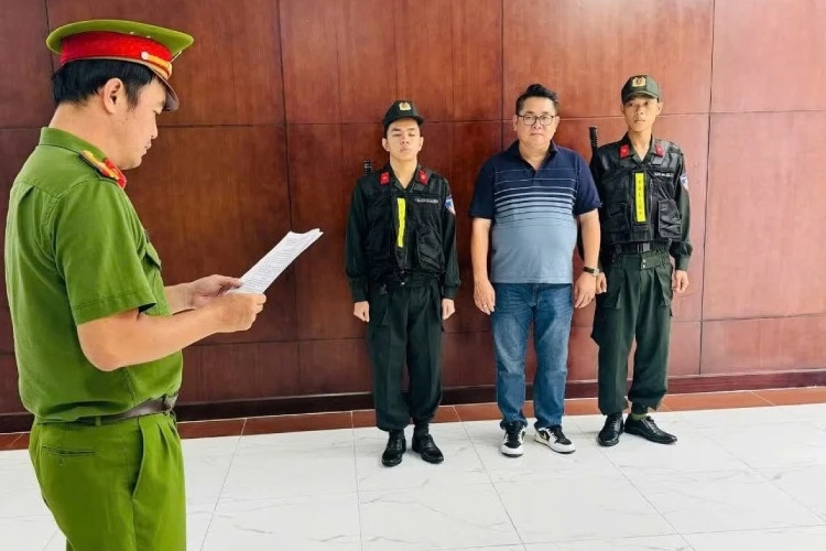 Tội xâm phạm quyền tác giả, quyền liên quan