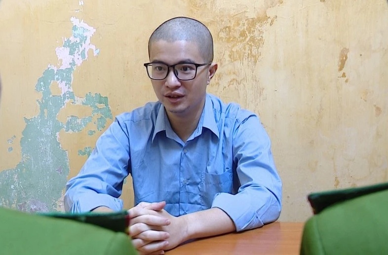 Tội chứa chấp hoặc tiêu thụ tài sản do người khác phạm tội mà có