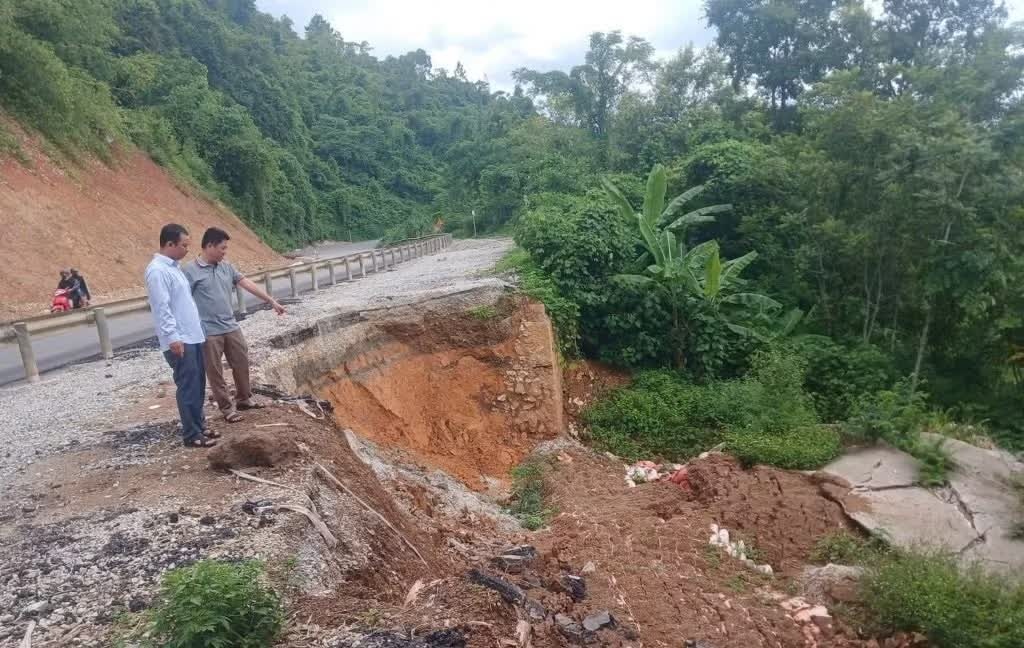 Lạng Sơn: Sạt lở đất khiến nhiều nhà dân phải di tản