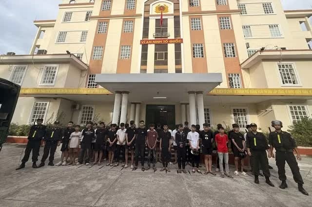 Ngăn chặn hơn 220 thanh, thiếu niên tụ tập, lái xe gây mất trật tự ở Quảng Ngãi