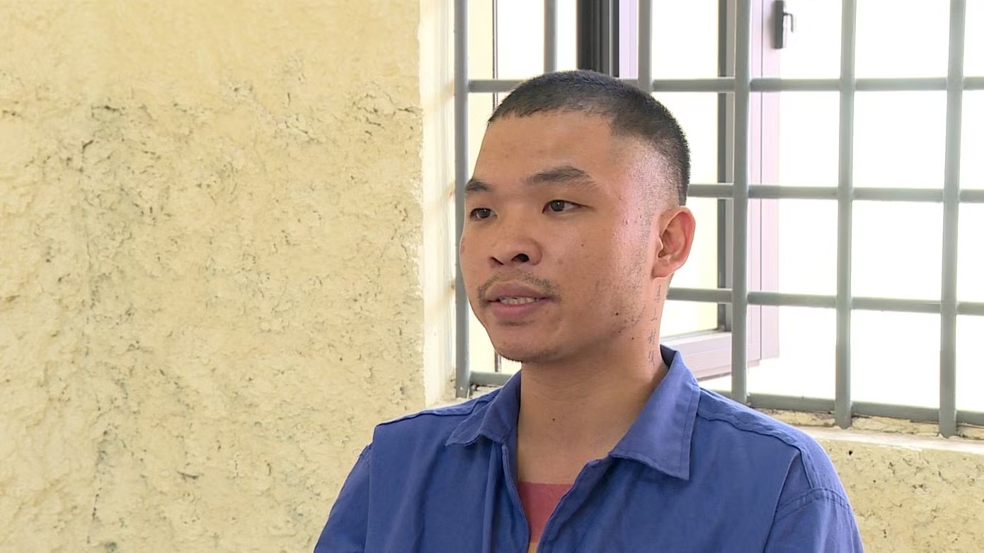 Kh&aacute;nh Sky ảnh 1