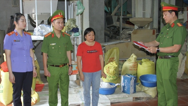 S&eacute;ng C&ugrave; Mường Khương,  n&ocirc;ng sản Bi&ecirc;n Ly,  C&ocirc;ng ty Bi&ecirc;n Ly,  Doanh nghiệp Bi&ecirc;n Ly ảnh 1