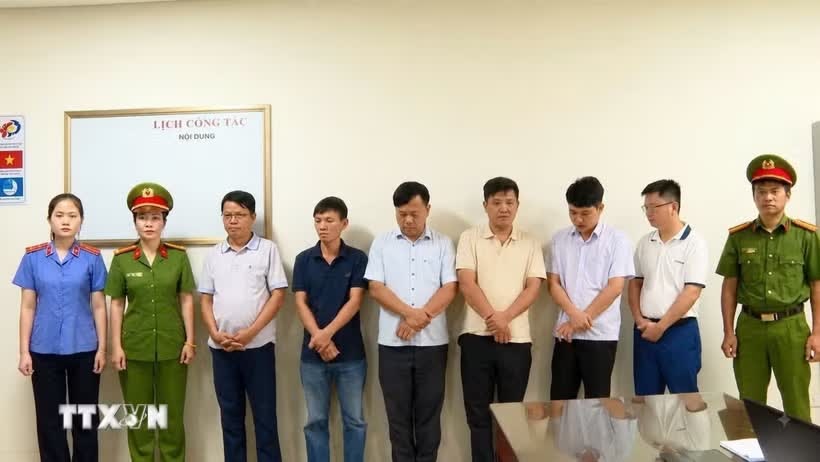 C&ocirc;ng tr&igrave;nh Miền Trung,  L&agrave;m giả hồ sơ,  Vật liệu x&acirc;y dựng,  Thanh H&oacute;a,  X&acirc;y dựng Miền Trung ảnh 1