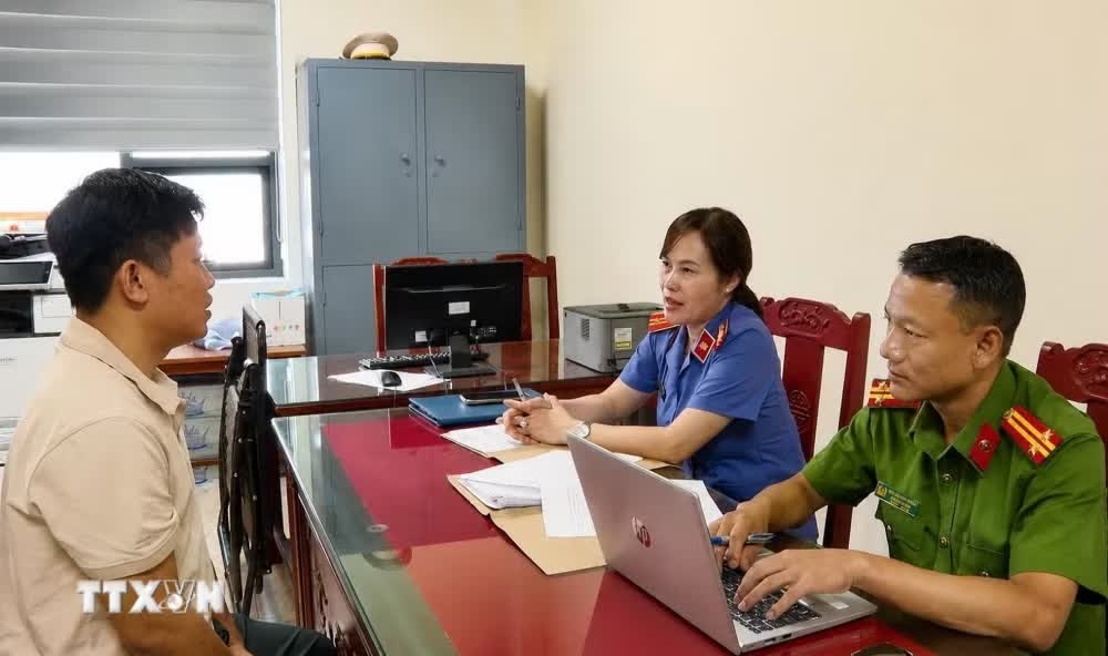 C&ocirc;ng tr&igrave;nh Miền Trung,  L&agrave;m giả hồ sơ,  Vật liệu x&acirc;y dựng,  Thanh H&oacute;a,  X&acirc;y dựng Miền Trung ảnh 2