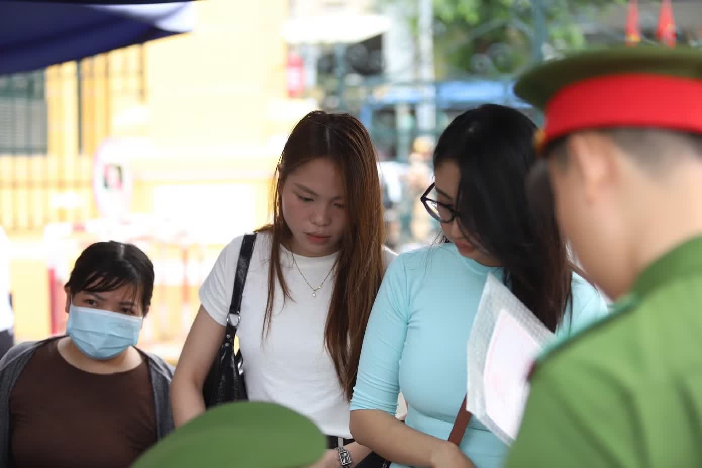 Chuy&ecirc;n &aacute;n ma t&uacute;y,  VN10,  Chi D&acirc;n,  An T&acirc;y ảnh 3