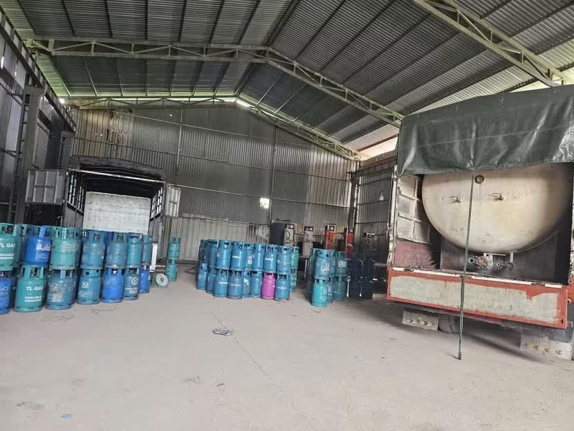 Cty Trần Hồng Qu&acirc;n,  C&ocirc;ng ty Gas Venus,  Chủ Gas Venus,  Petro Hồng H&agrave;,  Venus,  Thăng Long Petrol,  Gas Đất Việt,  GP Petrol,  Sellan gas,  Dầu kh&iacute; Đ&agrave;i Hải ảnh 2