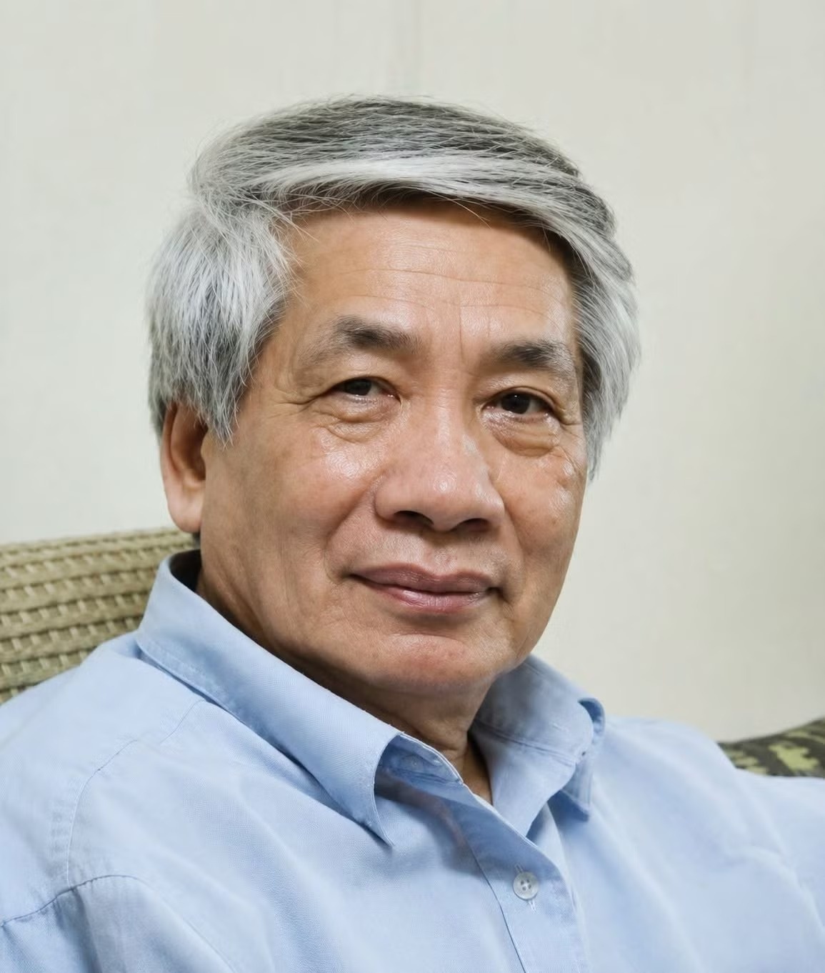 Nh&agrave; thơ Định Hải ảnh 1
