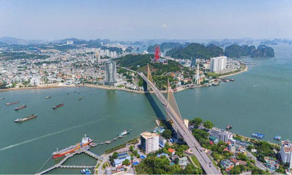 Từ hôm nay, Quảng Ninh trở thành thành phố thứ 8 của Việt Nam