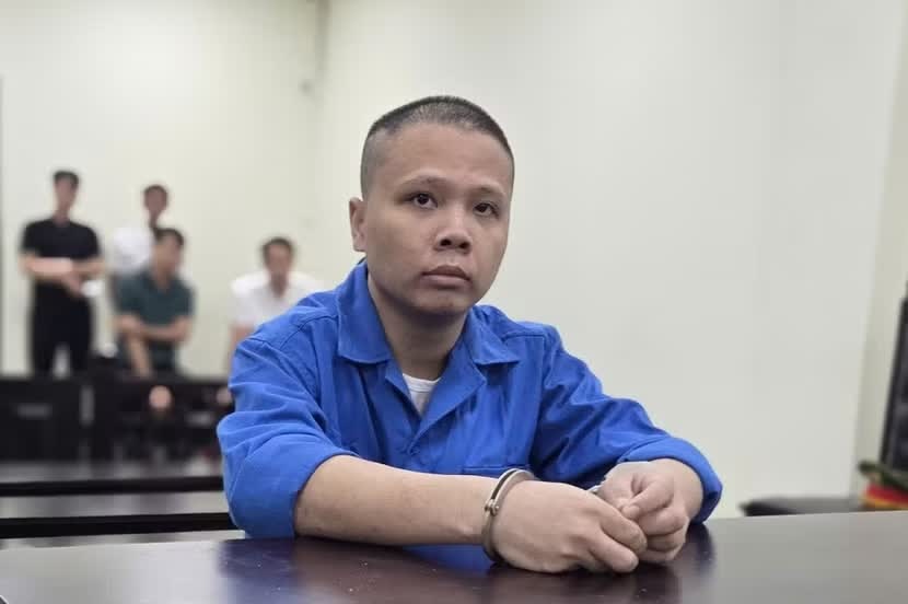 Ng&acirc;n h&agrave;ng Việt Nga,  Chủ tịch Việt Nga,  Gi&aacute;m đốc Việt Nga,  Nh&acirc;n vi&ecirc;n Việt Nga,  Lừa đảo chiếm đoạt ảnh 1