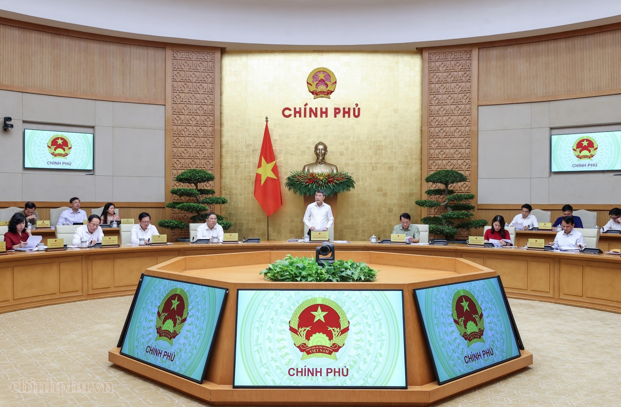 Phải đánh giá nguy cơ lợi dụng chính sách để tham nhũng khi làm luật