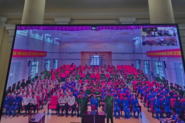 'Cô tiên từ thiện' khai sử dụng ma túy từ khi gặp vấn đề về tình cảm