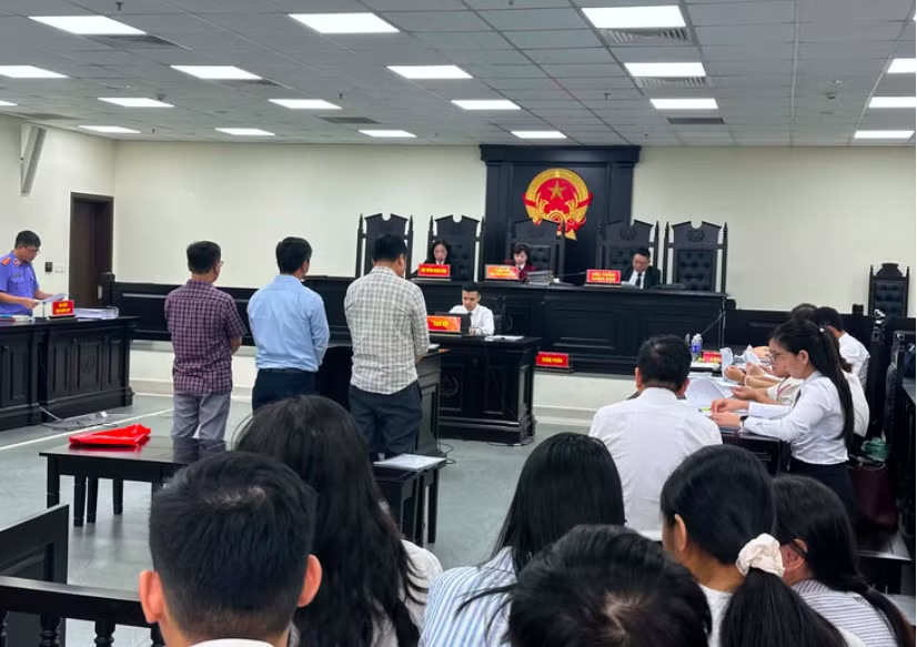 Ăn chặn tiền hỗ,  Phạm Văn Long,  Nguyễn Tuấn Ngọc ảnh 2