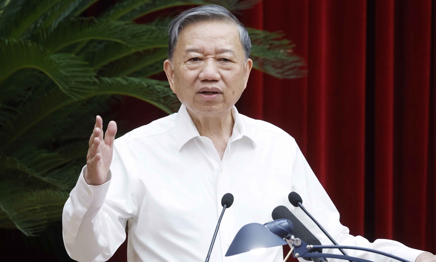 c&ocirc;ng t&aacute;c tư tưởng ảnh 1