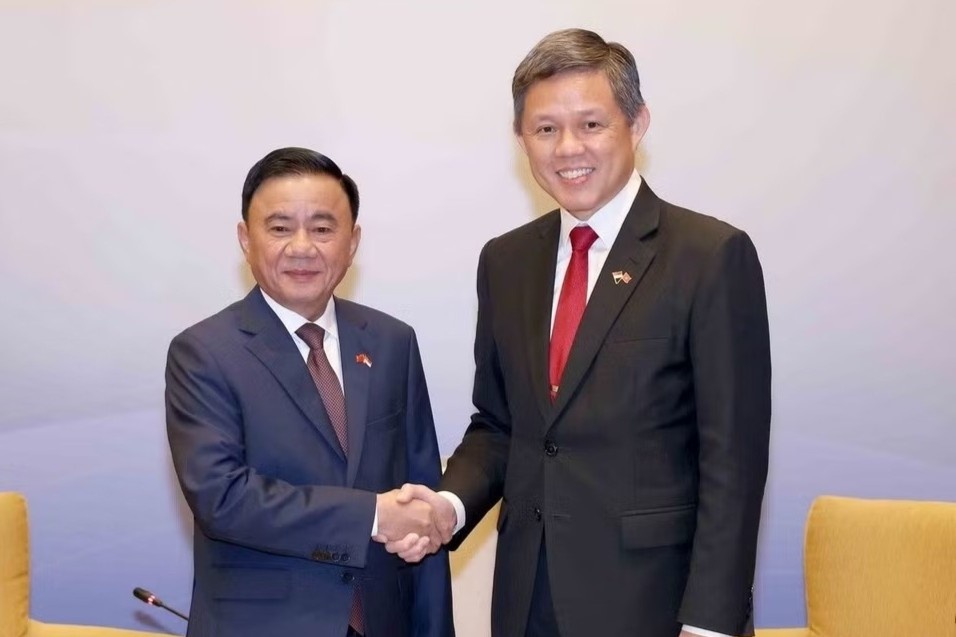 Lễ đón Thường trực Ban Bí thư Trần Cẩm Tú thăm chính thức Singapore