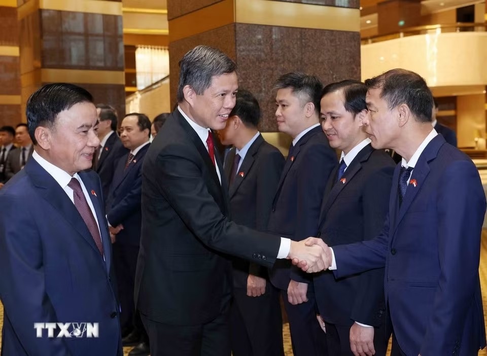 trần cẩm t&uacute; ảnh 2