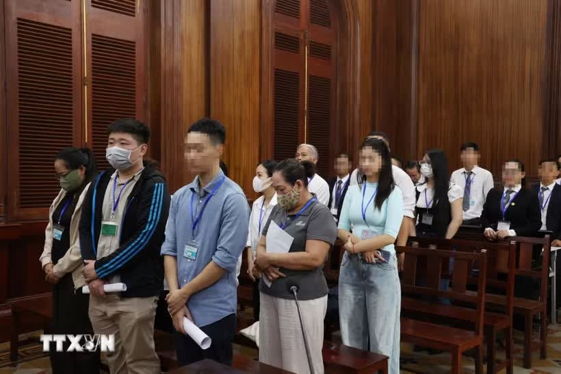 Vụ ma túy liên quan tiếp viên hàng không: Làm rõ hành vi của 'cô tiên từ thiện'
