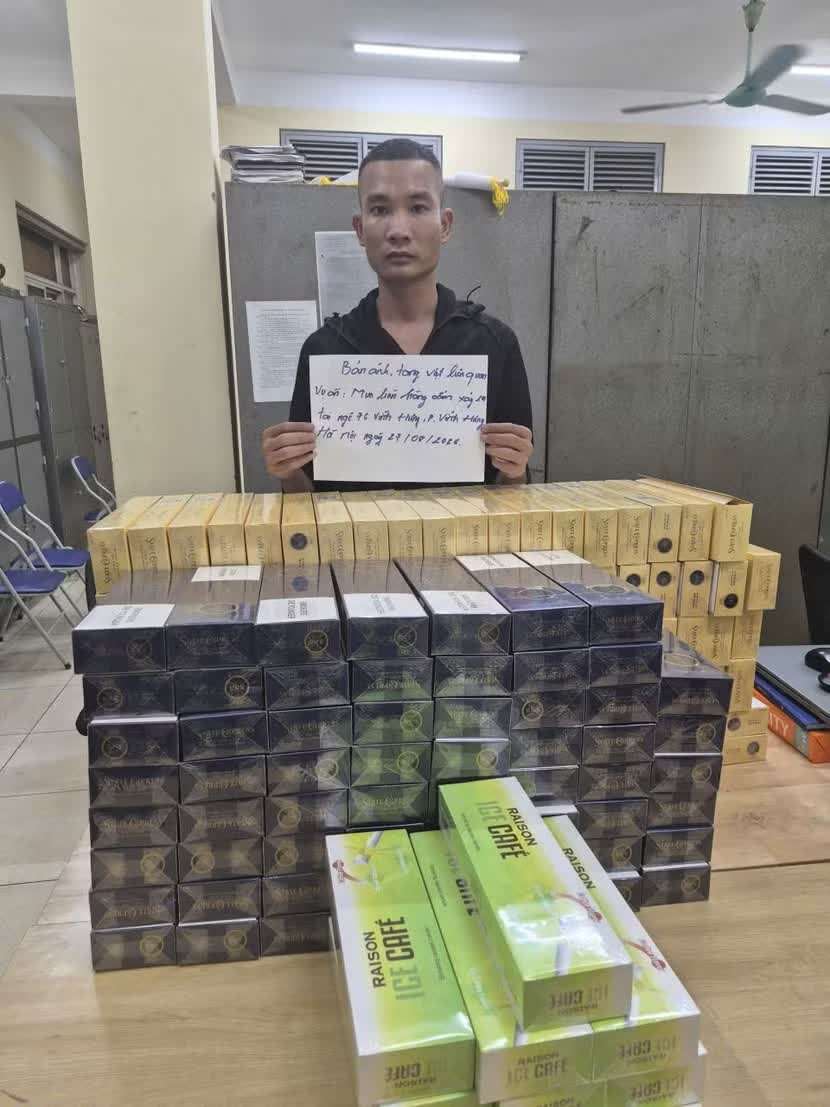 Đặt mua,  Thuốc l&aacute; ngoại,  Raison Ice Cafe,  Blend No.555 Gold,  Blend No.555 Original ảnh 1