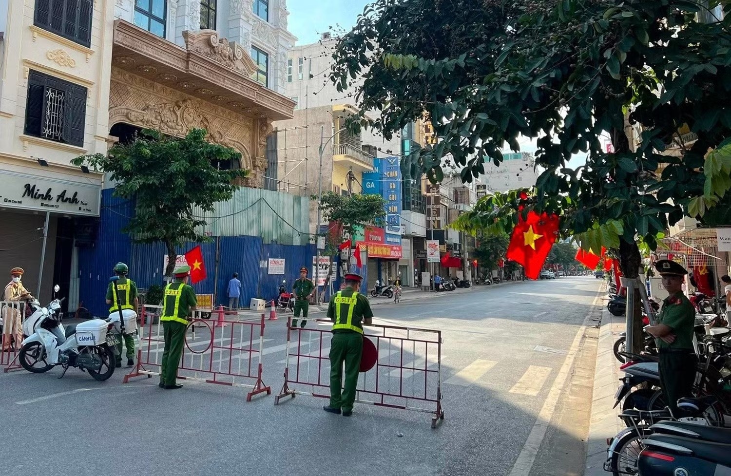 Hải Phòng cấm đoạn phố Cầu Đất để gỡ bom sót lại sau chiến tranh