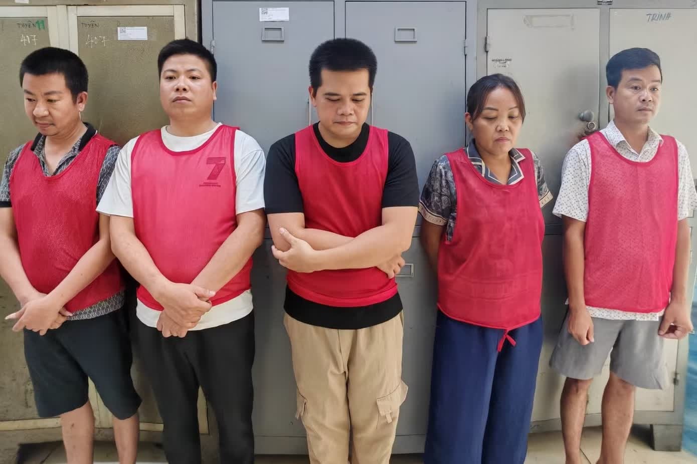 C&ocirc;ng ty Trường Anh,  sản xuất To&agrave;n Cầu,  Gi&aacute;m đốc To&agrave;n Cầu,  C&ocirc;ng ty To&agrave;n Cầu,  Doanh nghiệp To&agrave;n Cầu,  C&ocirc;ng ty Đại C&aacute;t ảnh 2