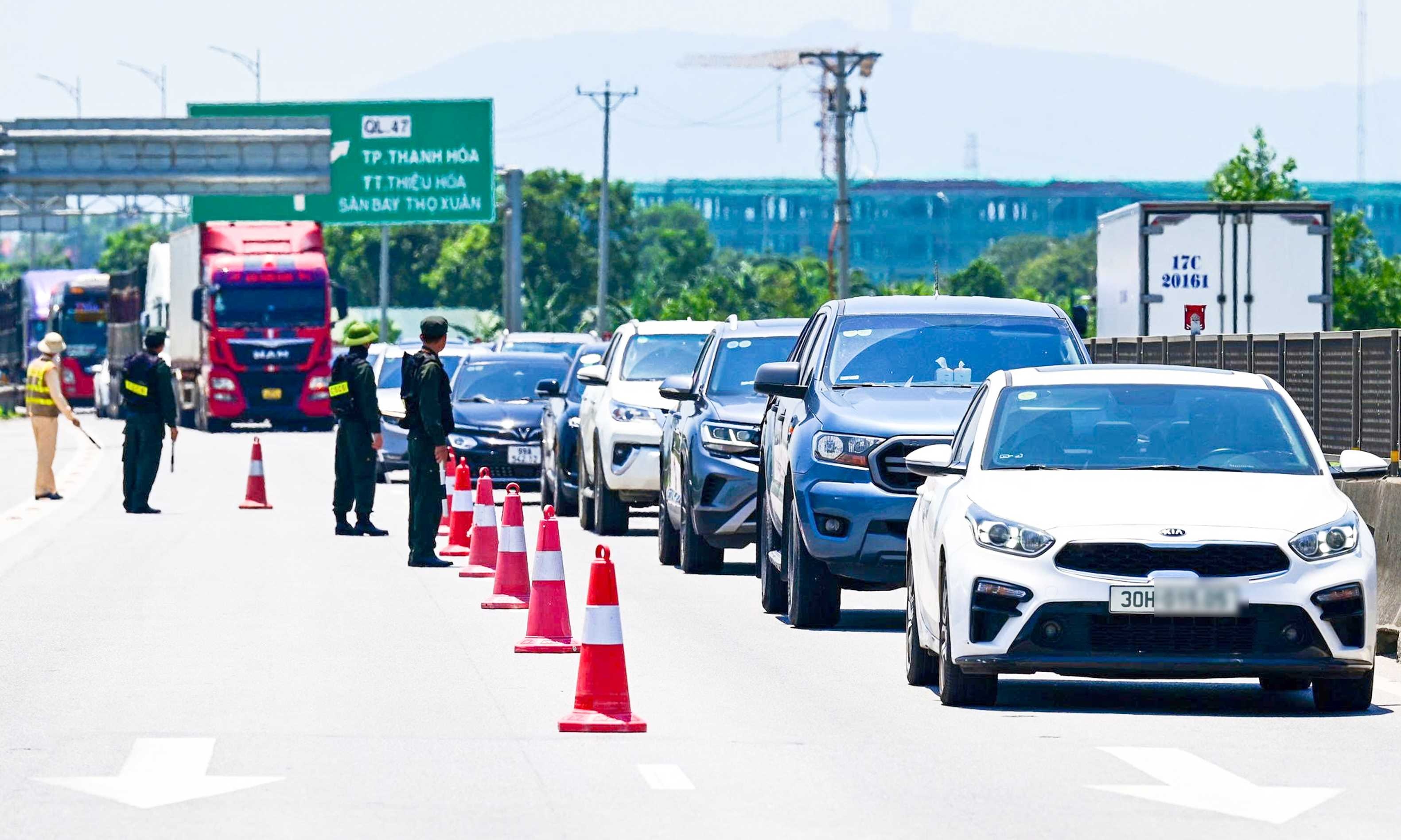 CSGT phát hiện hơn 97.600 trường hợp vi phạm 5 ngày nghỉ lễ 2/9