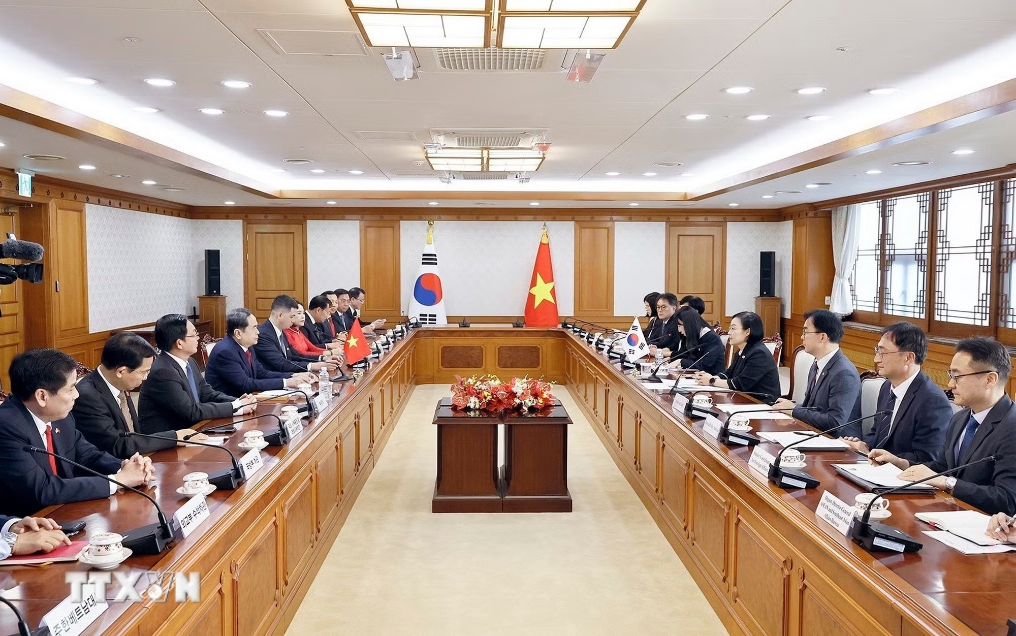 Việt Nam - Hàn Quốc đặt mục tiêu thương mại 100 tỷ USD năm 2026